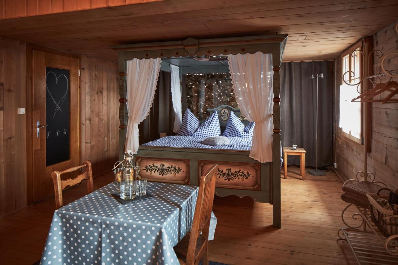 Nostalgie Bed & Breakfast Chraemerhus Curaglia Extérieur photo