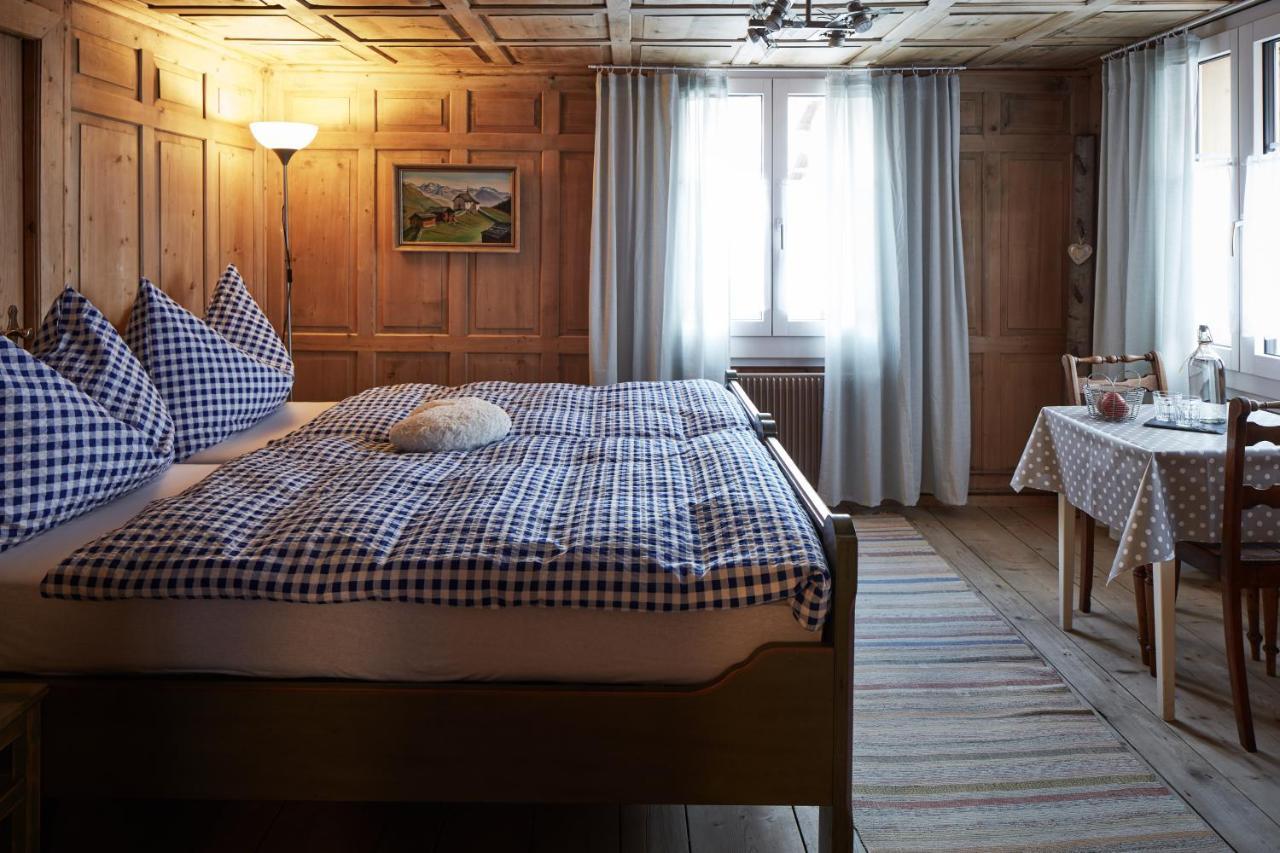 Nostalgie Bed & Breakfast Chraemerhus Curaglia Extérieur photo